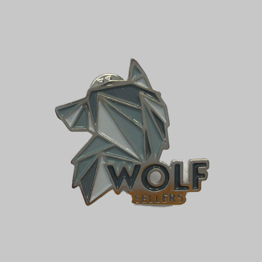 Pin "Logo Wolf Sellers" – Lleva el Espíritu de la Manada Contigo